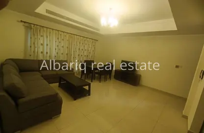Apartment - 2 Bedrooms - 2 Bathrooms for rent in Segaya - Manama - Capital Governorate