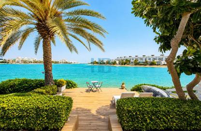 Villa - 4 Bedrooms - 5 Bathrooms for sale in Amwaj Avenue - Amwaj Islands - Muharraq Governorate Villa - 4 Bedrooms - 5 Bathrooms for sale in Amwaj Avenue - Amwaj Islands - Muharraq Governorate