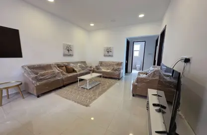 Apartment - 2 Bedrooms - 2 Bathrooms for rent in Al Burhama - Manama - Capital Governorate