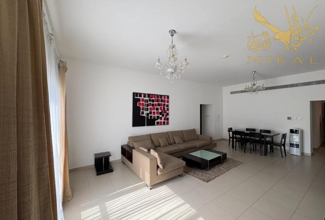 993515 - Property Image 3