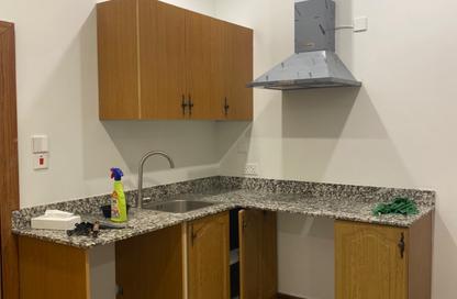 Apartment - 1 - 1 for rent in Seef - Capital Governorate