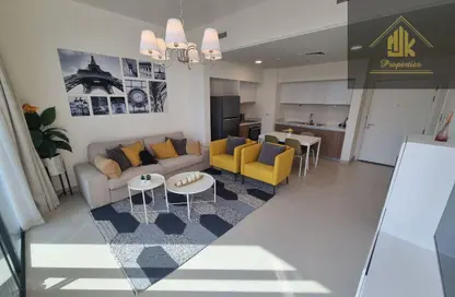 Apartment - 2 Bedrooms - 2 Bathrooms for rent in Marassi Boulevard - Diyar Al Muharraq - Muharraq Governorate