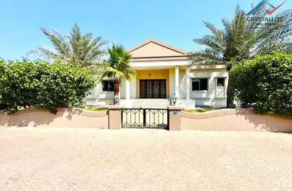 Villa - 4 Bedrooms - 5 Bathrooms for rent in Al Jasra - Northern Governorate