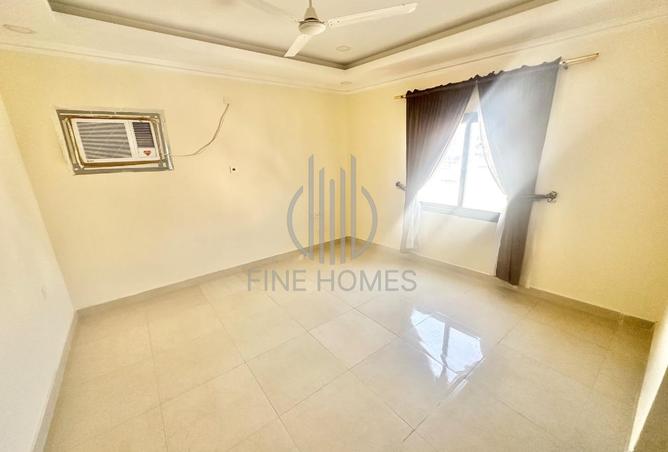 56890135 - Property Image 3
