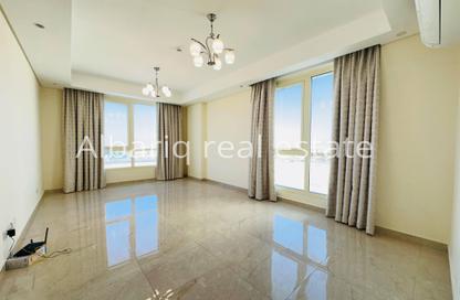 Apartment - 2 Bedrooms - 3 Bathrooms for rent in Sanad - Central Governorate
