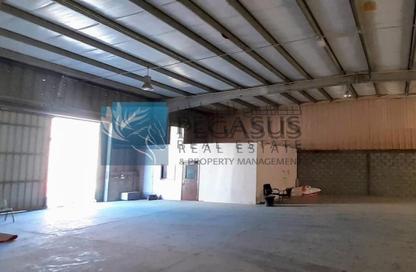 Warehouse - Studio - 1 Bathroom for rent in Sitra - Central Governorate