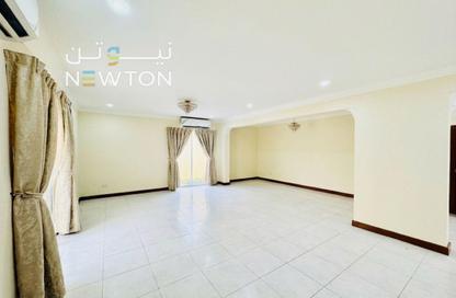 Villa - 3 Bedrooms - 3 Bathrooms for rent in Saar - Northern Governorate