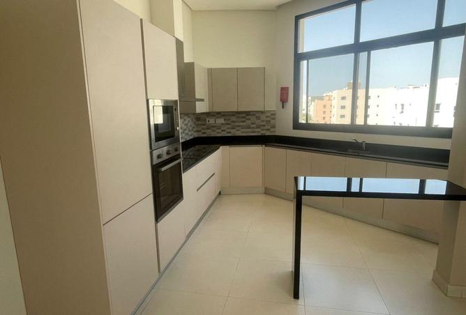 52249300 - Property Image 2