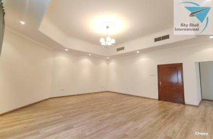 Villa - 3 Bedrooms - 5 Bathrooms for rent in Hamala - Northern Governorate