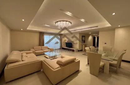 Apartment - 2 Bedrooms - 2 Bathrooms for rent in Al Juffair - Capital Governorate