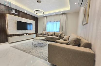 Apartment - 2 Bedrooms - 2 Bathrooms for rent in Al Juffair - Capital Governorate