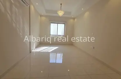 شقة - 2 غرف نوم - 2 حمامات للايجار في الحد - المحرق