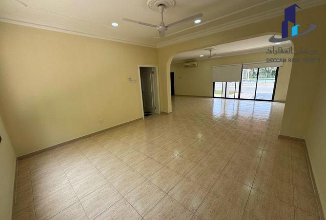 51956754 - Property Image 2