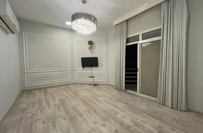 شقة - 2 غرف نوم - 2 حمامات للبيع في الجنبية - المحافظة الشمالية