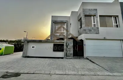 فيلا - 3 غرف نوم - 5 حمامات للبيع في الجسرة - المحافظة الشمالية