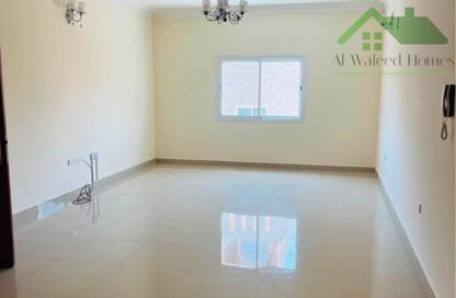Apartment - 3 Bedrooms - 3 Bathrooms for rent in Sanad - Central Governorate
