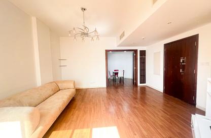Apartment - 2 Bedrooms - 2 Bathrooms for rent in Amwaj Avenue - Amwaj Islands - Muharraq Governorate Apartment - 2 Bedrooms - 2 Bathrooms for rent in Amwaj Avenue - Amwaj Islands - Muharraq Governorate