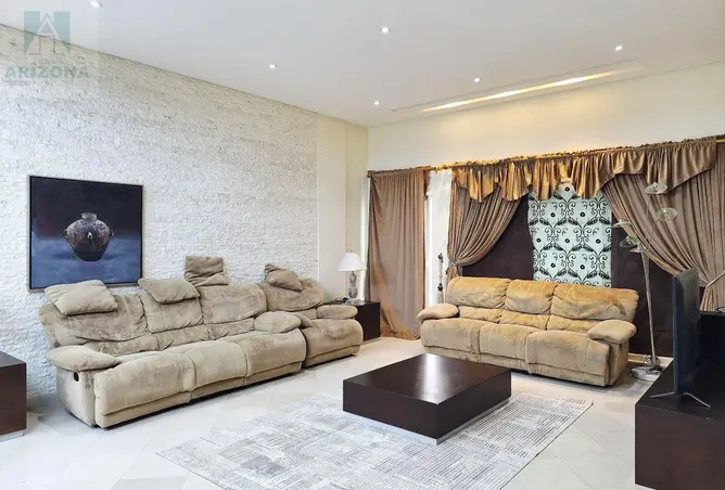 57996172 - Property Image 2
