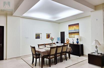 Apartment - 2 - 2 for rent in Al Juffair - Capital Governorate