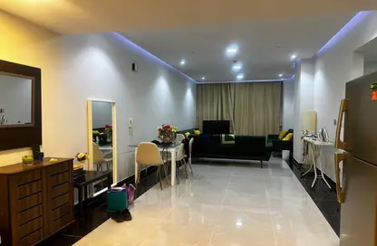 Apartment - 2 Bedrooms - 2 Bathrooms for rent in Busaiteen - Muharraq Governorate