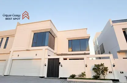 فيلا - 4 غرف نوم - 5 حمامات للبيع في سار - المحافظة الشمالية