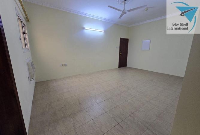 54370835 - صورة العقار 3