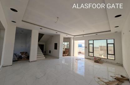 Villa - 4 Bedrooms - 4 Bathrooms for sale in Busaiteen - Muharraq Governorate