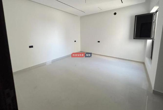 56390816 - صورة العقار 3
