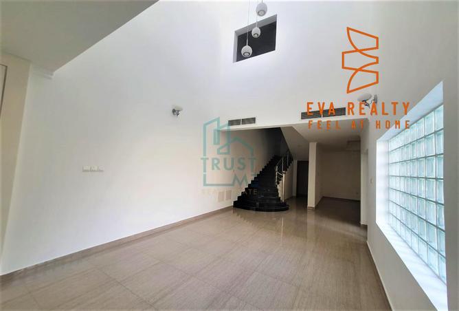55921775 - Property Image 3