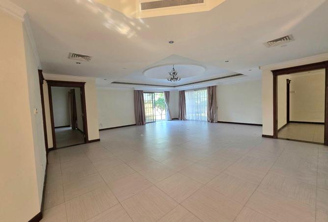 52382042 - Property Image 3