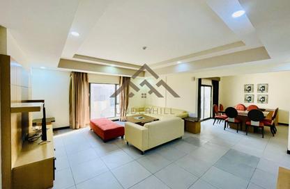 Apartment - 2 Bedrooms - 3 Bathrooms for rent in Al Juffair - Capital Governorate