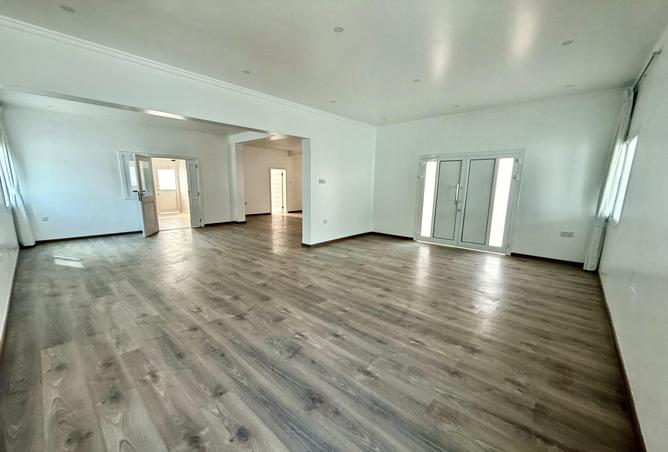 52143024 - Property Image 3