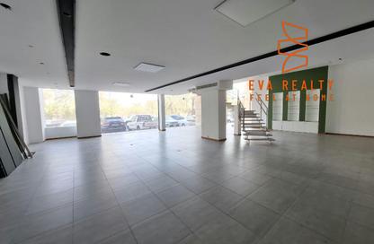 Show Room - Studio - 2 for rent in Sanabis - Manama - Capital Governorate