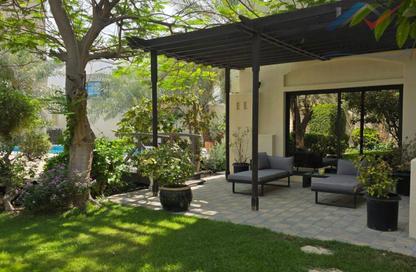 Villa - 5 Bedrooms - 5 Bathrooms for sale in Saar - Northern Governorate