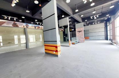 Shop - Studio - 1 Bathroom for rent in Alhajiyat - Riffa - Southern Governorate