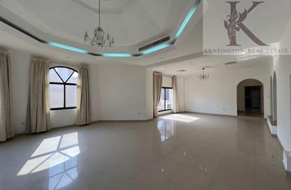 Compound - 4 Bedrooms - 4 Bathrooms for rent in Saar - Northern Governorate Compound - 4 Bedrooms - 4 Bathrooms for rent in Saar - Northern Governorate