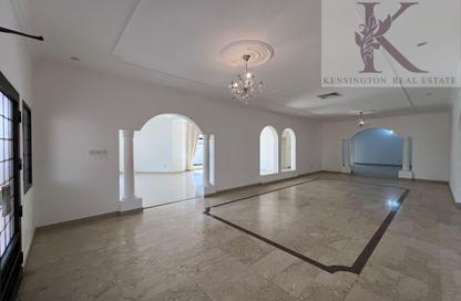 Compound - 4 Bedrooms - 4 Bathrooms for rent in Saar - Northern Governorate Compound - 4 Bedrooms - 4 Bathrooms for rent in Saar - Northern Governorate