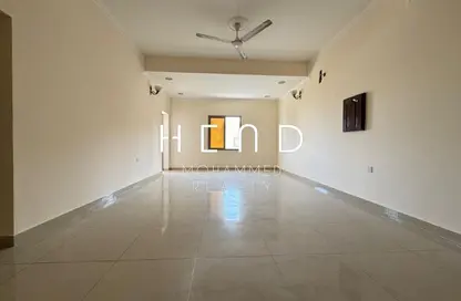 Apartment - 2 Bedrooms - 2 Bathrooms for rent in Alhajiyat - Riffa - Southern Governorate