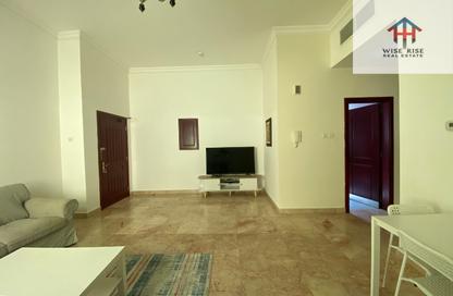 Apartment - 2 Bedrooms - 2 Bathrooms for rent in Zinj - Manama - Capital Governorate
