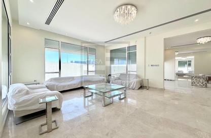 Villa - 4 Bedrooms - 7 Bathrooms for sale in Hanging Garden - Dilmunia Island - Muharraq Governorate