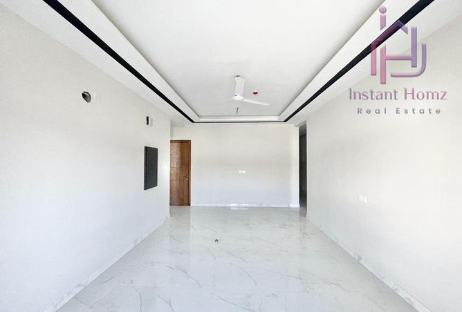 999904 - Property Main Image