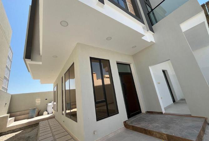 54800314 - Property Image 2