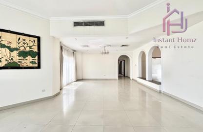 Villa - 4 - 5 for rent in Saar - Northern Governorate