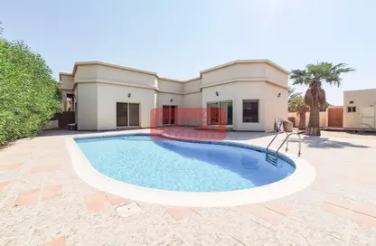 Villa - 3 Bedrooms - 4 Bathrooms for rent in Janabiya - Northern Governorate
