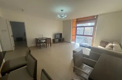 Apartment - 1 Bedroom - 1 Bathroom for rent in Al Juffair - Capital Governorate