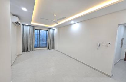 Apartment - 1 Bedroom - 1 Bathroom for rent in Hidd - Muharraq Governorate Apartment - 1 Bedroom - 1 Bathroom for rent in Hidd - Muharraq Governorate