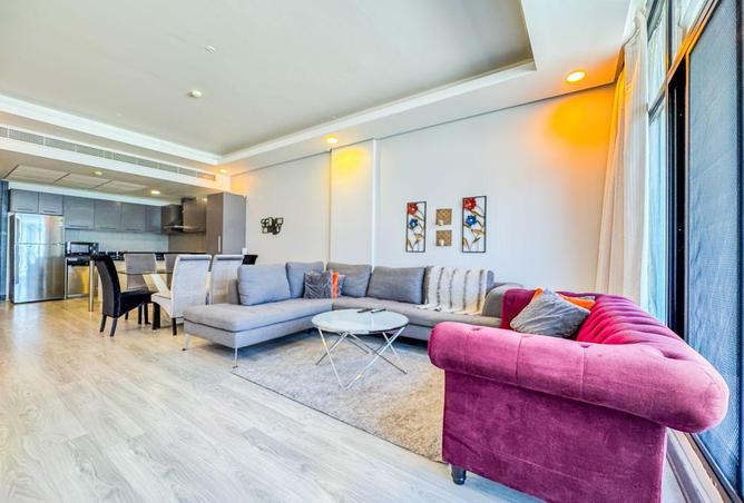 992283 - Property Image 2