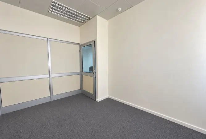 57377181 - Property Image 2