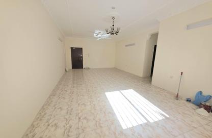 Office Space - 3 Bedrooms - 2 Bathrooms for rent in Gudaibiya - Manama - Capital Governorate