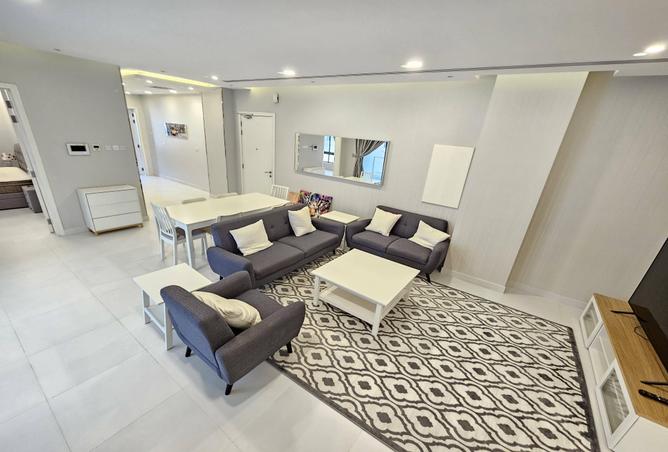 2OlvPmv7GJE - Property Main Image